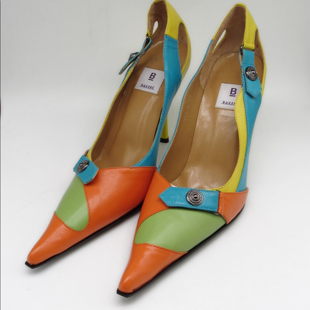 NOS 1990s  Baker “Tonia” Genuine Leather Heels